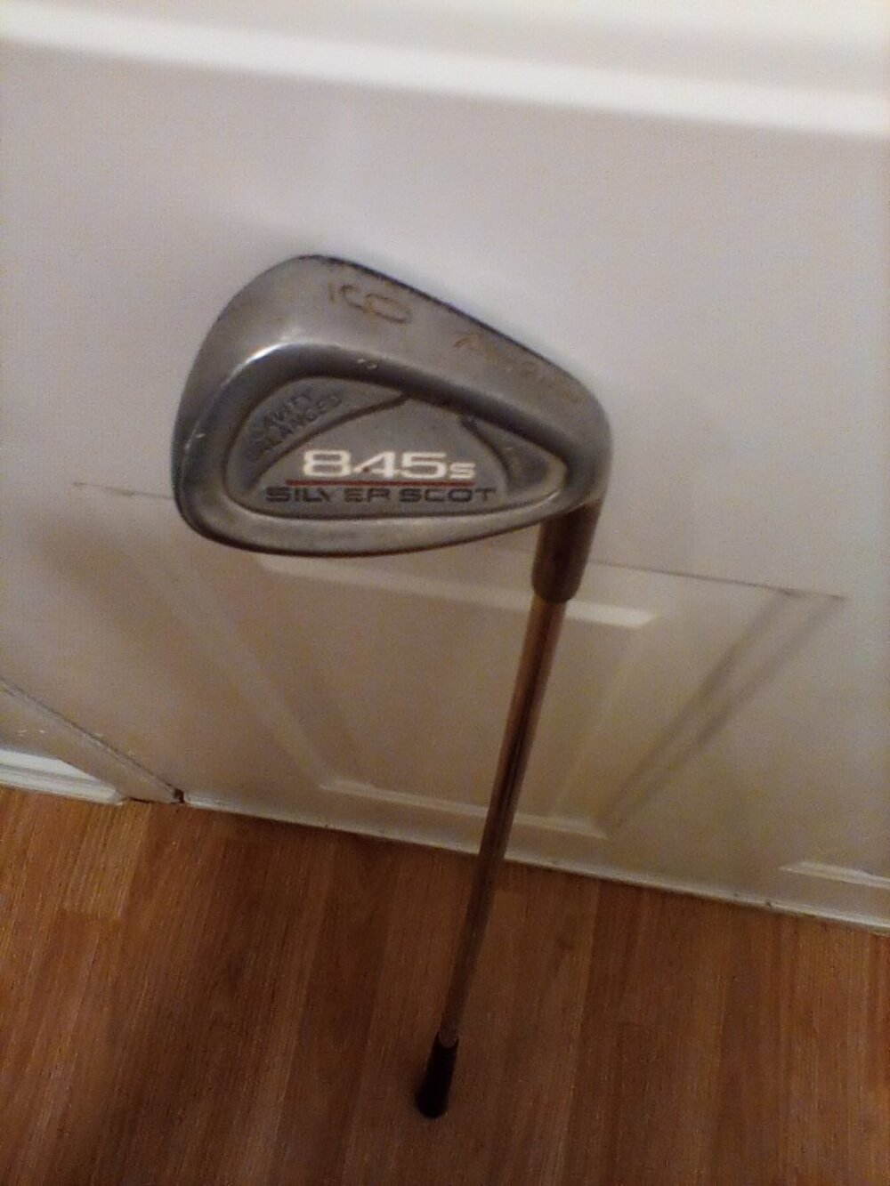 Mens Tommy Armour  845 S.  single 9 iron